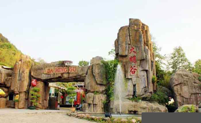 仿真假山大門與仿真樹大門