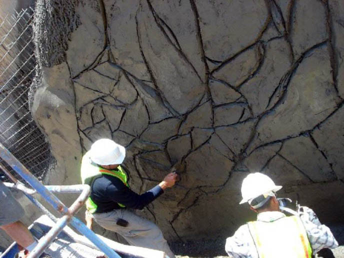 專業塑石假山施工隊伍－北京淡水河谷塑石假山施工隊伍