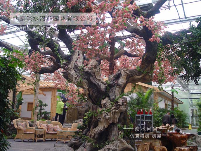 仿真樹是常見園林景觀中受歡迎的產品之一