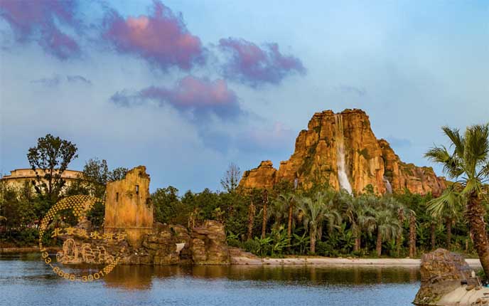 塑石假山制作效果與塑石假山價格的關系