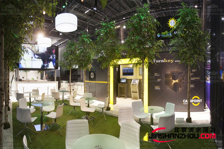 仿真樹(shù)樺樹(shù)備受歡迎的城市園林景觀樹(shù)在國(guó)外大放異彩