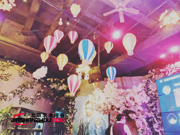 仿真樹不僅環境裝飾使用連情人節也可以會使您的情人節格外特別