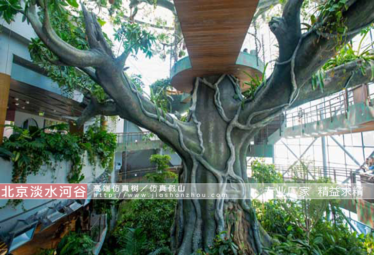 大型仿真樹(shù)在貴州制作
