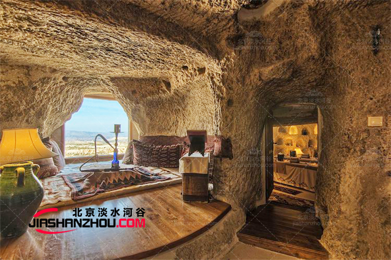 人造洞穴咖啡廳創新設計品味不一樣的意式f 情