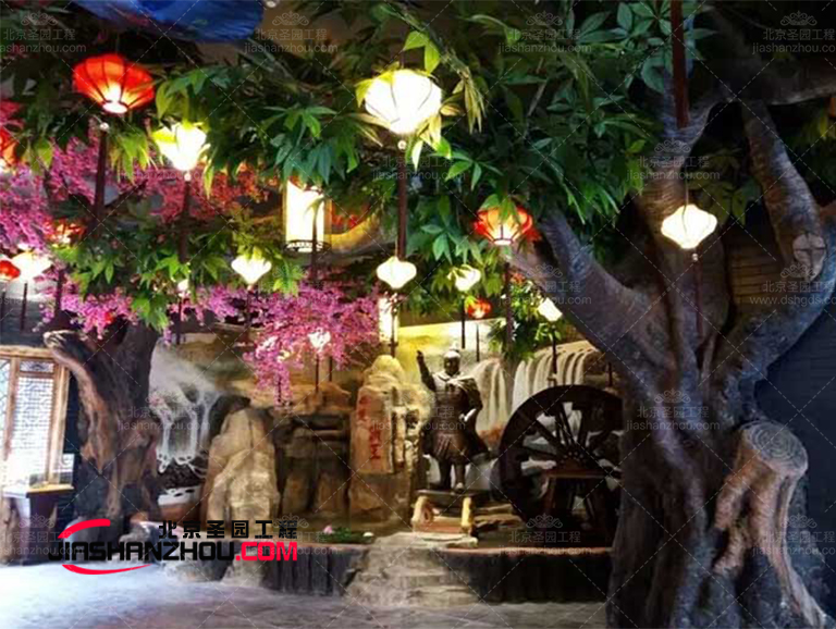 仿真樹以全新的方式進行環境裝飾漂亮的難以想象