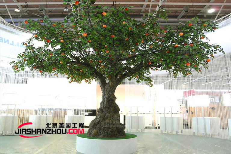 仿真假樹(shù)又一批作品出現(xiàn)了可用于酒吧會(huì)所等