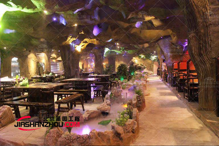 陜北酒家把窯洞裝修成仿真窯洞餐廳房比星級酒店還好