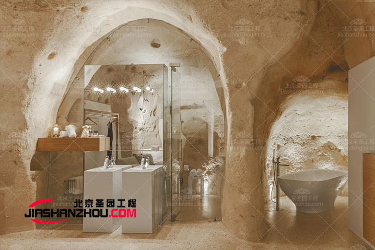 密云霧靈仙界度假村的仿真鹽洞轟趴館