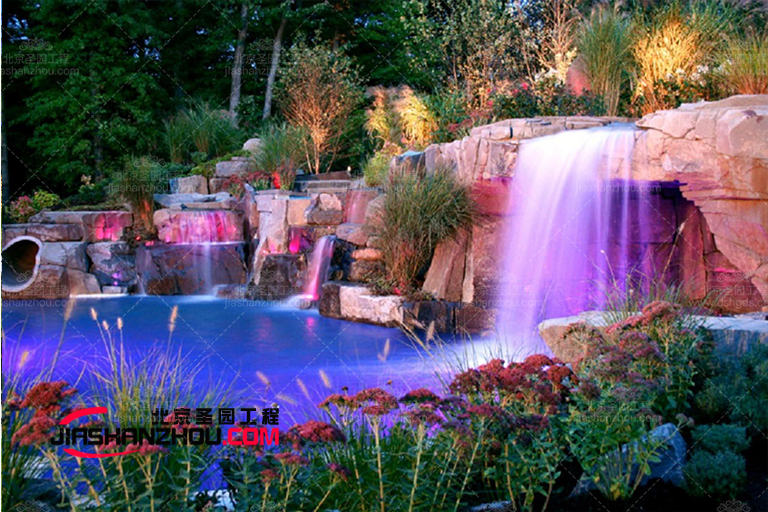 四川很多別墅院子里的塑石假山水池景觀水池假山設(shè)計圖