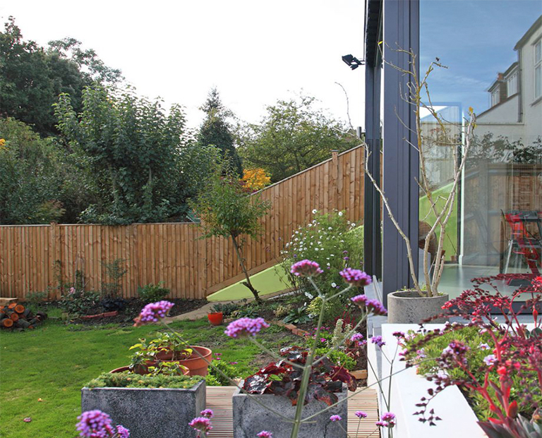 創(chuàng)意圍欄設計將為您的植物花園帶來隱私和結(jié)構(gòu)（上）