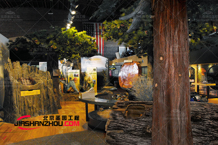 一棵仿真樹迎客松就能滿足南京江浦某私人別墅的裝飾需求