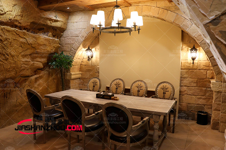 北京廠家的仿真山洞餐廳儲物創(chuàng)意設置