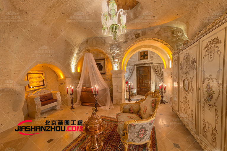 仿真別墅鹽洞豪宅與豪華步入式衣櫥配哦