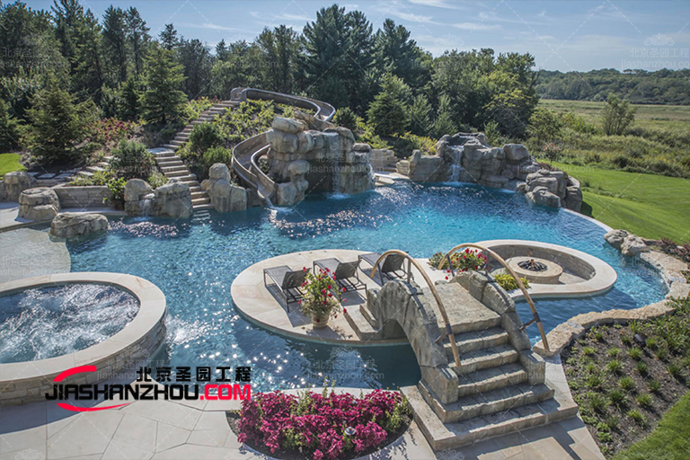 瓷器和瓷磚是塑石假山水池景觀傳統常用的飾面材料