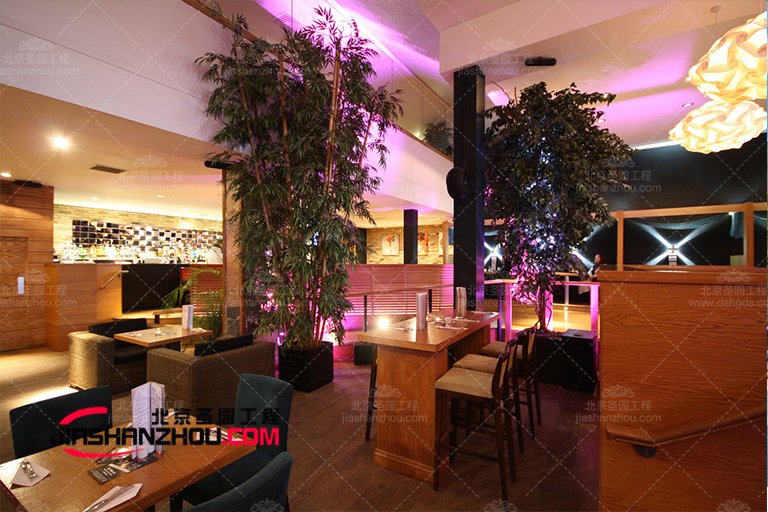 f 格特的人工仿真樹有著非凡的美麗和優(yōu)雅