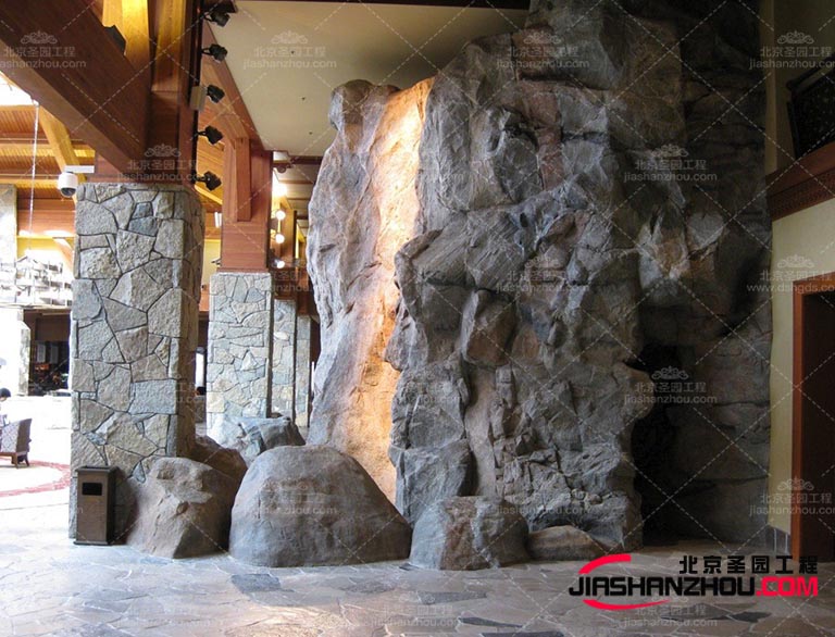 大家一定要知道塑石假山生產中的主要要點非常重要