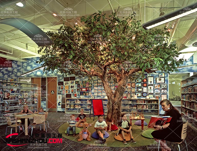 仿真樹營造出自然環境感，繪畫出超級美的f 景畫