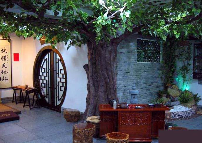 仿真樹我們應該如何選擇？仿真樹分為哪些材質？