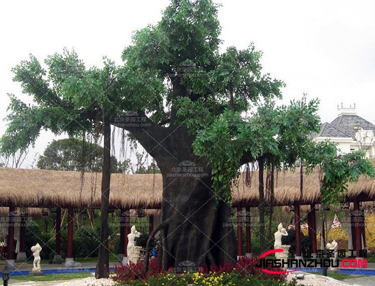 現(xiàn)在的仿真樹(shù)是一種人造材料來(lái)進(jìn)行制作的一種仿真樹(shù)木