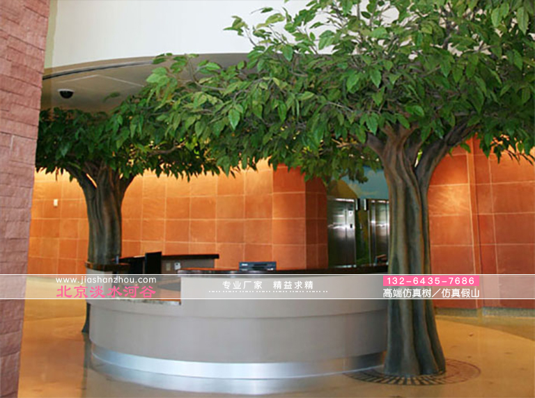 安徽滁州室內(nèi)外仿真樹裝飾美麗壯觀 已成為主流裝飾品