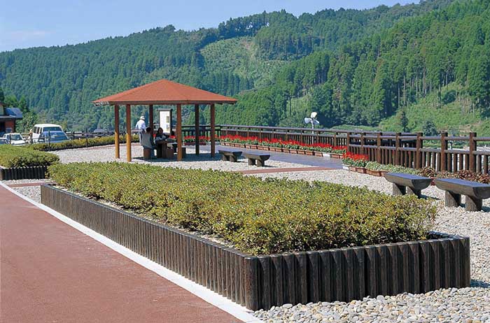 水泥仿木欄桿造景.jpg 水泥仿木欄桿