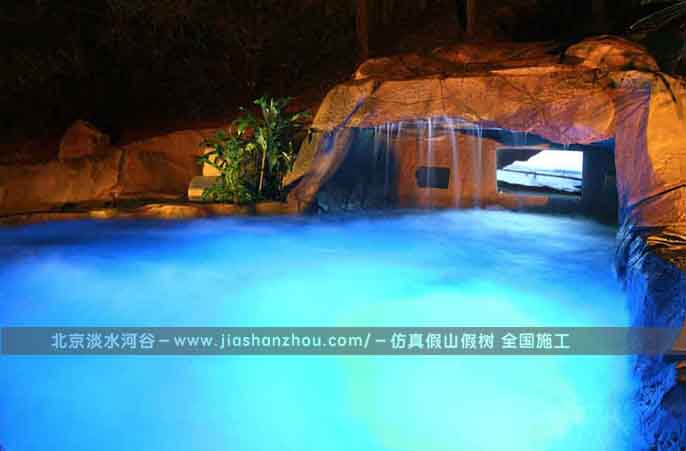 水泥假山.jpg 水泥假山