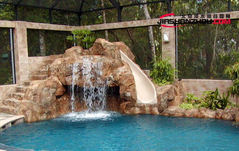 水泥假山圖片.jpg 水泥假山圖片