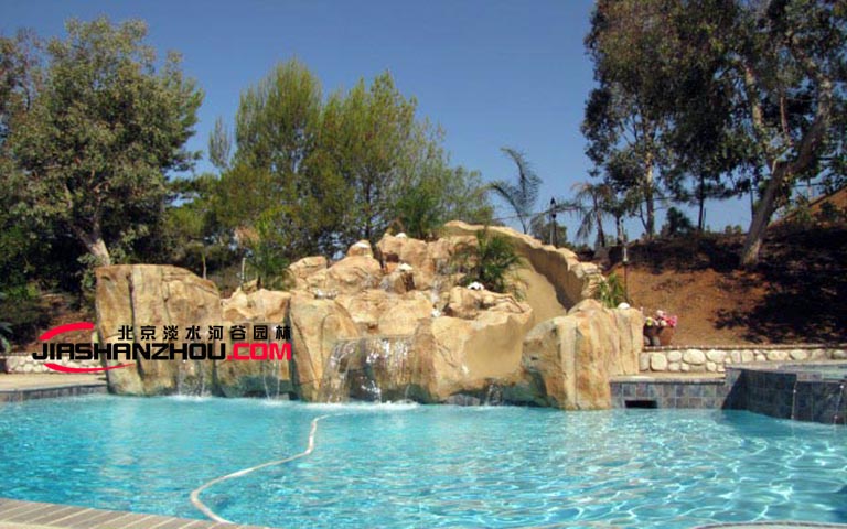 水泥假山圖片.jpg 水泥假山圖片