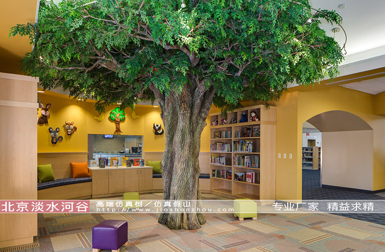 仿真樹榕樹.jpg 仿真樹榕樹