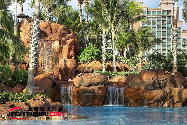 水泥直塑tcp假山.jpg 水泥直塑tcp假山