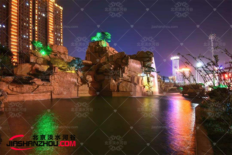 塑石假山.jpg 塑石假山