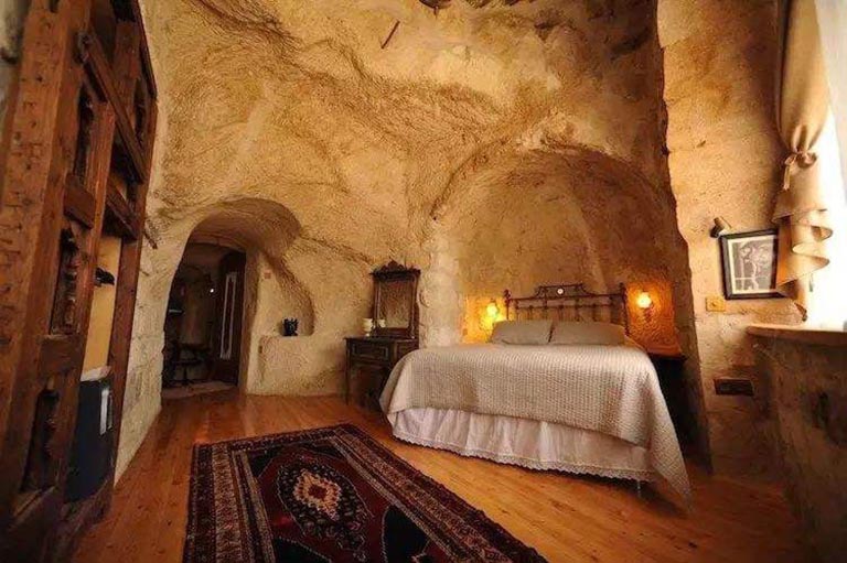 山洞民宿.jpg 山洞民宿