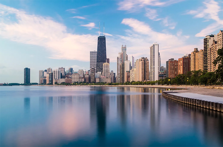 美國(guó),伊利諾伊州,芝加哥,城市天際線(xiàn)和密歇根湖.jpg 美國(guó),伊利諾伊州,芝加哥,城市天際線(xiàn)和密歇根湖
