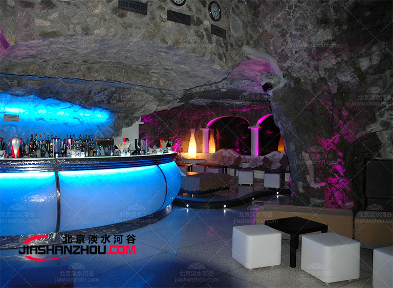 山洞式客棧.jpg 山洞式客棧