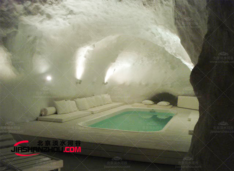 洞穴轟趴館.jpg 洞穴轟趴館