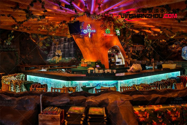 坑洞酒店.jpg 坑洞酒店