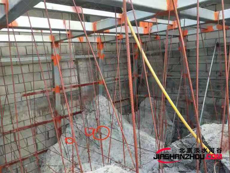 洞穴茶餐廳.jpg 洞穴茶餐廳