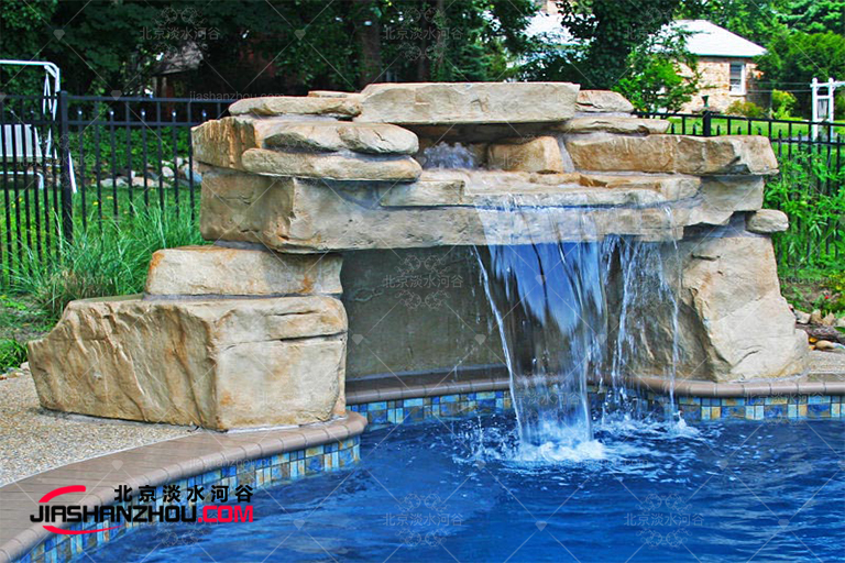 塑石假山.jpg 塑石假山