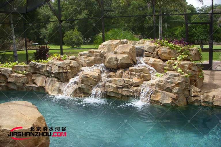 塑石假山.jpg 塑石假山