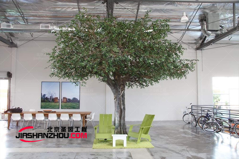 仿真假樹.jpg 仿真假樹