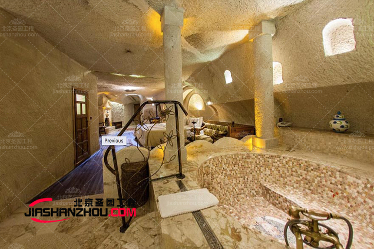 山洞衛生間.jpg 山洞衛生間