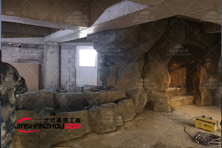 山洞酒店.jpg 山洞酒店