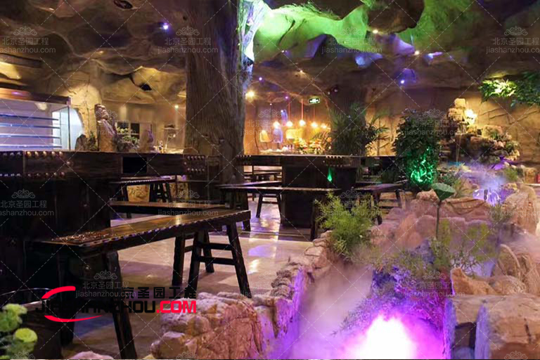 洞穴餐廳.jpg 洞穴餐廳