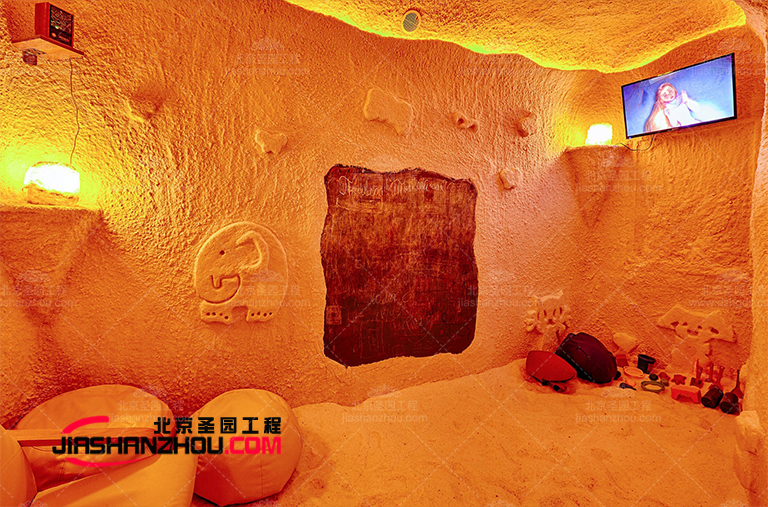 洞穴式鹽療房.jpg 洞穴式鹽療房