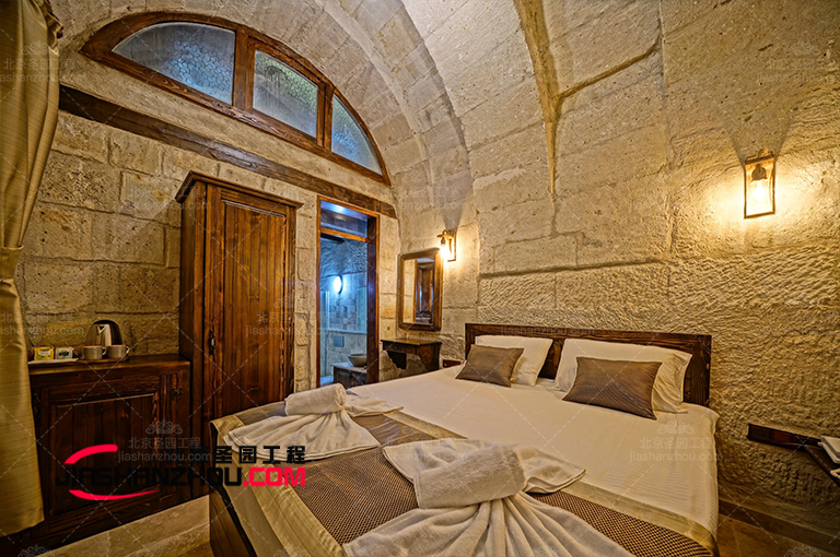 山洞別墅.jpg 山洞別墅