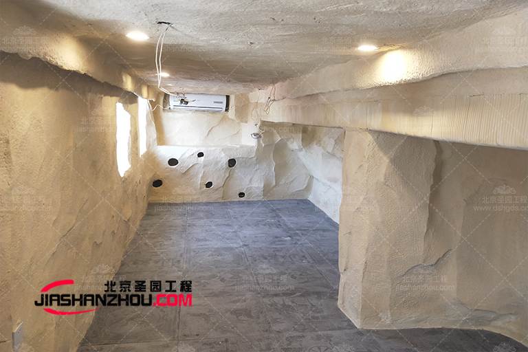 洞穴酒店.jpg 洞穴酒店