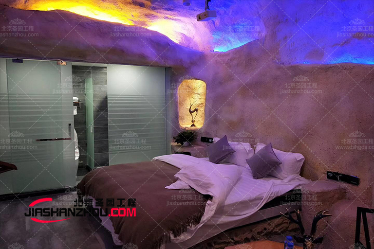 洞穴式主題酒店