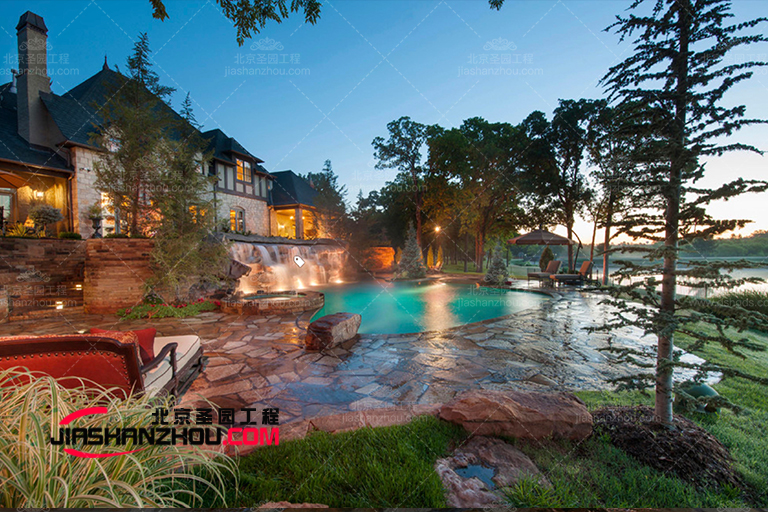 塑石假山.jpg 塑石假山