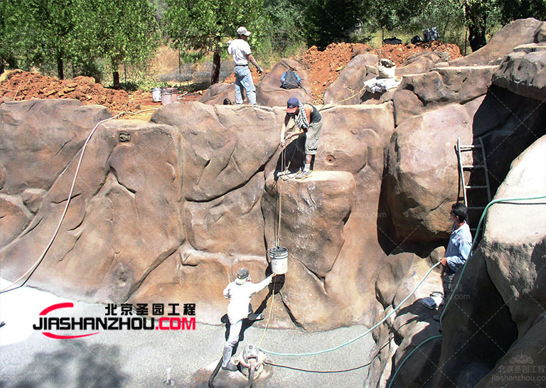 塑石假山.jpg 塑石假山