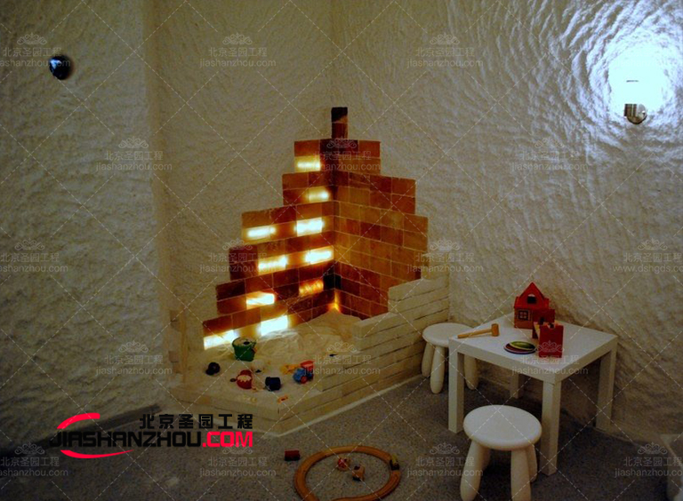 山洞鹽療房.jpg 山洞鹽療房